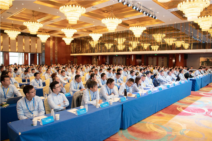 新起点、新征程、乘风破浪、砥砺前行——星空(中国)官方管理层大会在南京隆重召开-1.jpg